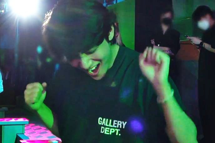 Seriiberry's tweet photo. ➖ PERIPETEIA

A filo TK au, wherein Philo(JK) a party animal from the city met party goer Eiran (TH) from La Union, the province where Philo will be spending 3 months. Philo's parents promised him 3 months of freedom in exchange of one agreement that will affect his life forever https://t.co/Y9bSpd1hA4