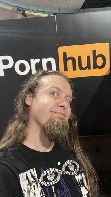 Back at it again! https://t.co/wkmDUI1N3Q