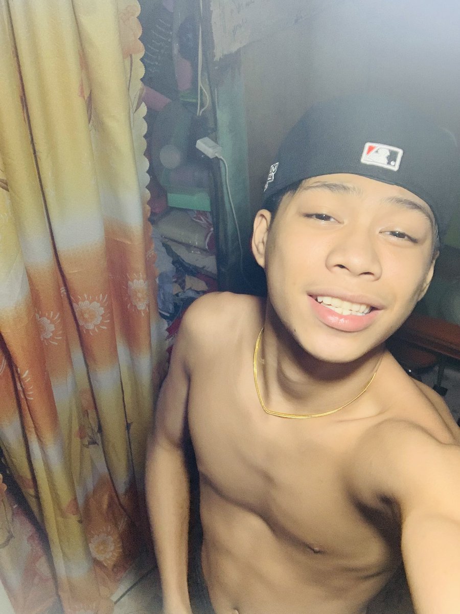 potsamson12's tweet photo. Dm https://t.co/d1H03uT7YV