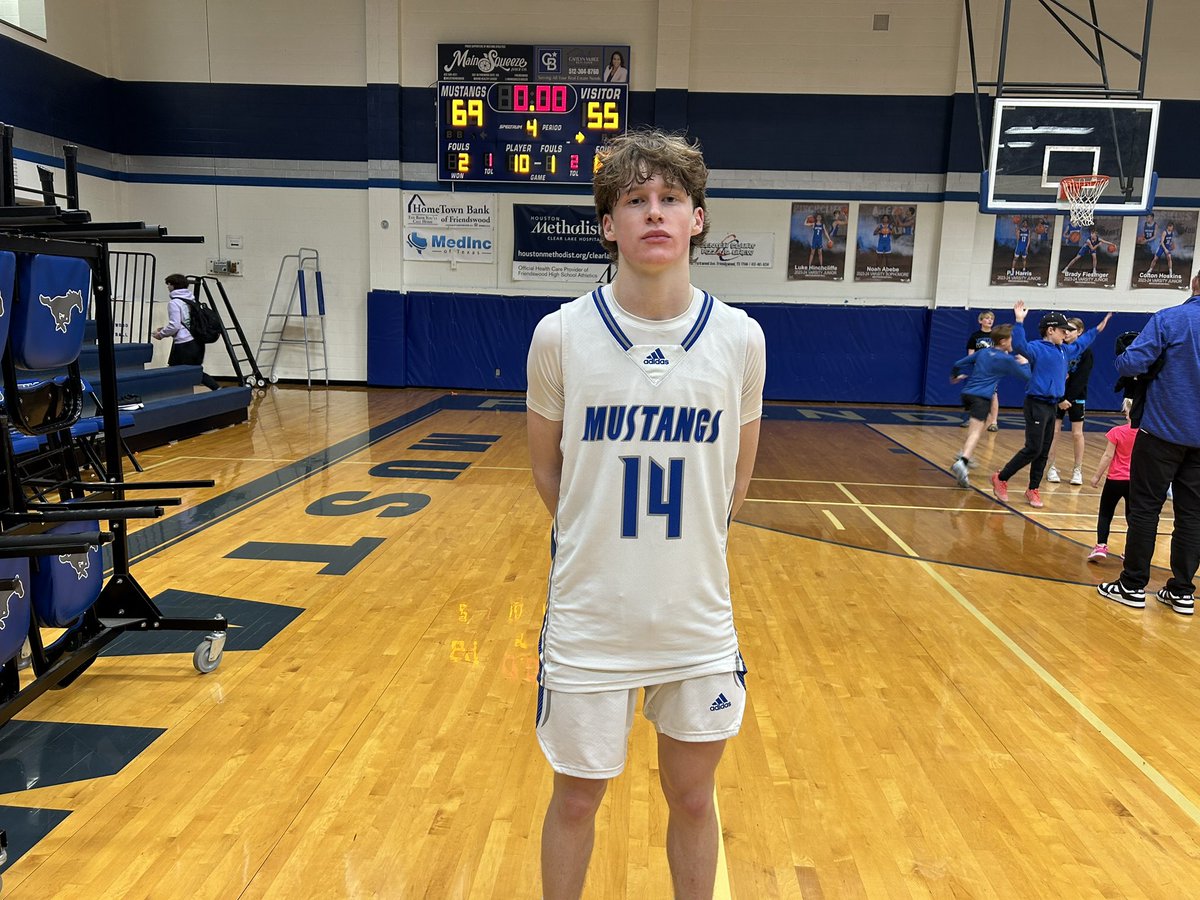 Chase Richardson <a href="/cwrichardson24/">Chase Richardson</a> showed why he considered one of the top freshmen in the city. He was in attack mode all night. Finished with 19p and 5r in their gritty win!