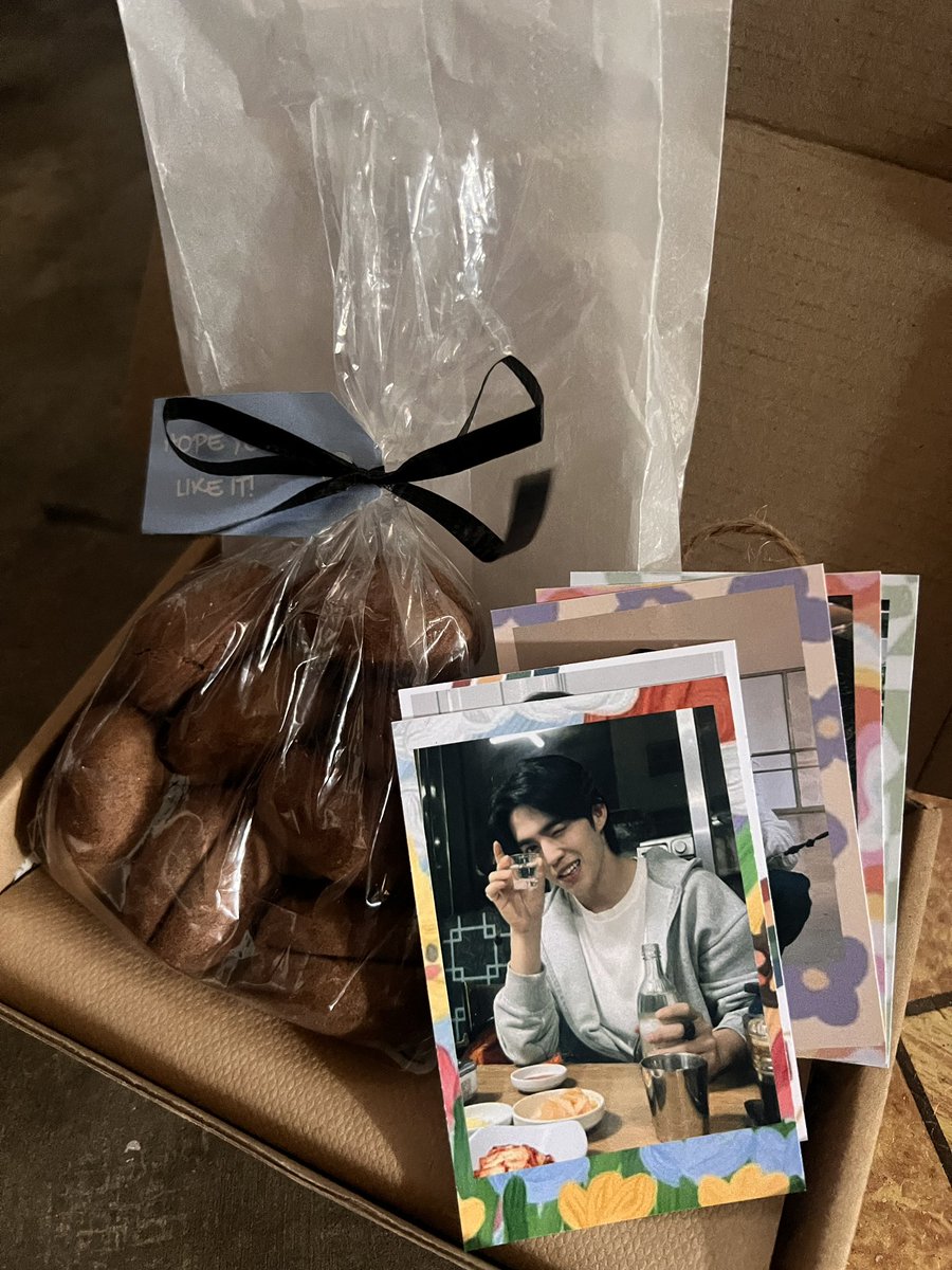 sohnhyunwoobias's tweet photo. hiii @jeonginshua,, received the cookies and super sarap nila ^^ willing to order po hahahahaha 🫶🫶 https://t.co/f3No0IBAI4