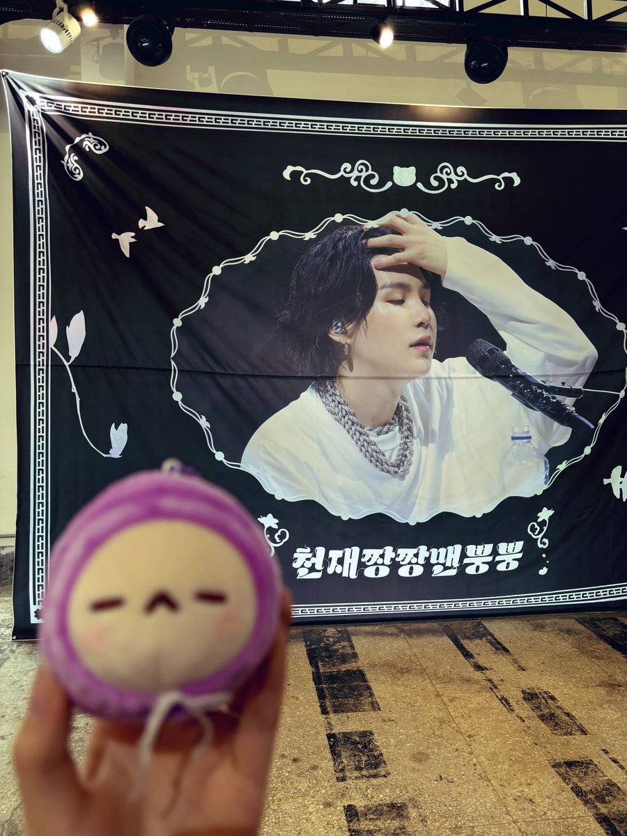 wei__pei's tweet photo. 《천재짱짱맨뿡뿡》
閔天才讚讚🥺👍🏻

#SUGA_is_GENIUS 
#SUGA https://t.co/i6NXF9aQoq