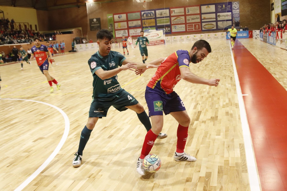 🏟️ ¡DIA DE PARTIDO!⚽

“Haz un esfuerzo total, aún cuando las probabilidades están encontrá tuya” 💪🏼
¡AQUÍ, AHORA Y SIEMPRE! 🔴🔵

⚽ @UMAAntequera 🆚 <a href="/Mengibar_FS/">Oleoinnova Mengíbar FS</a>
⌚17:30
📺 rfef.es/es/rfeftv

#DefendiendoLoQueSomos
#EnElLugarQueMerecemos