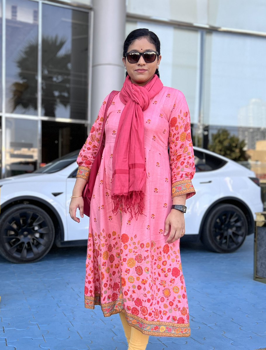 jananiysjj's tweet photo. At Ajman, UAE 🇦🇪 glad to be part of Gilli Radio’s Pongal celebrations 2024! 

#ajman #uae #sjjananiy #pongalcelebration #pongalfestival #pongal2024 #gilliradio #sjjananiymusic #traveldiaries #sjjanani #cuddalorejanani #composer #filmscorecomposer #singersongwriter #womeninmusic https://t.co/vi5Vz1lHOJ