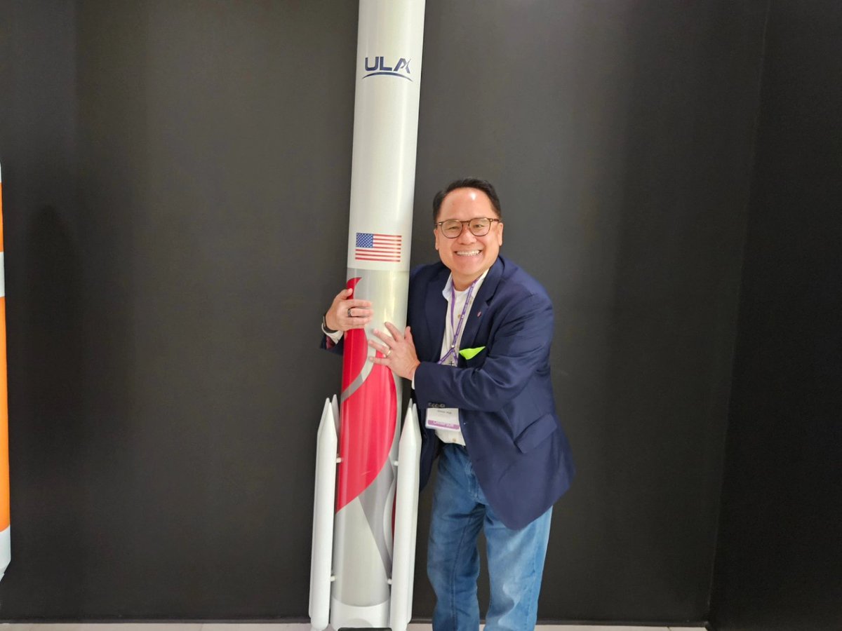 ProfSmak's tweet image. Last week I attended the annual #USASBE2024 entrepreneurship conference for academics in Birmingham AL. The absolute highlight was the Space &amp;amp; Tech Entrepreneurship field trip to @ulalaunch (a competitor of @spacex) for a tour of their rocket manufacturing plant!