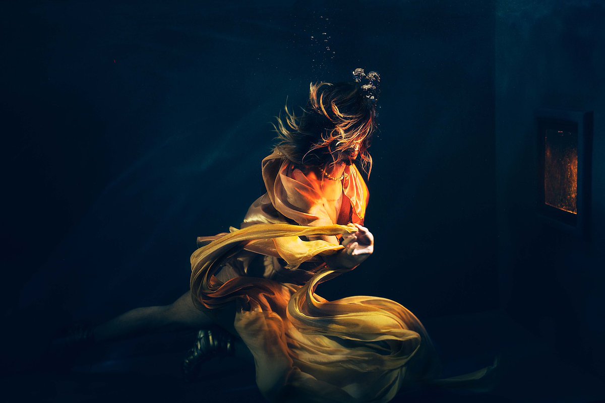 rumblemedia01's tweet photo. Ocean waves… https://t.co/DbfyXSRyPM