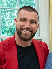 SportieZone's tweet photo. @nypostsports #NFLRecordHolder: Holds the record for most consecutive and overall seasons with 1,000 yards receiving by a tight end (seven seasons). #SingleSeasonRecord: Set the record for most receiving yards by a tight end in a single season with 1,416 in 2020. https://t.co/voGlHuSDiU
