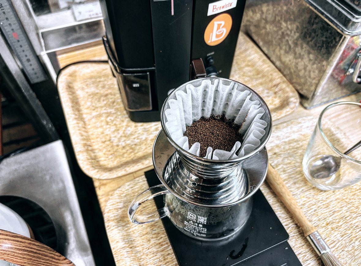 今日はパンの仕事終わった後、お店に立ってコーヒーをお客さんに飲んで頂いてとっても嬉しかった！！
苦くなくて、フルーティーで豆ごとに違う優しい甘さのあるコーヒーもっと広めていきたい
やっぱりお店に立ってお客さんにコーヒーを提供できるのは嬉しいなぁ☕️