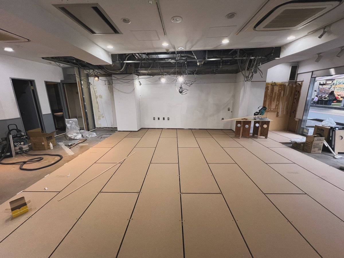 studiovaru's tweet image. 【本日のスタジオ👷‍♀️】
お問い合わせをお待ちしております！
STUDIO VARU
↓↓こちらコピーして飛べます↓↓
 🌐studio-varu.com
プロフィール欄からも直接とべます♪
ぜひSTUDIO VARUのホームページに
遊びに来て下さい♪
#新規オープン #studiovaru #中央林間 
#ダンススタジオ #新規オープン