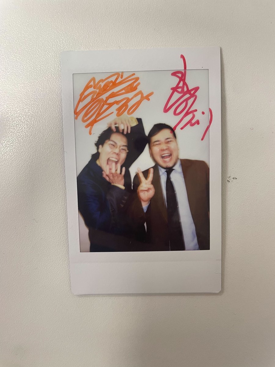 qj_web's tweet photo. #令和ロマン チェキプレゼントキャンペーンはインスタグラム【@qj_web】でも実施中！

サイン入りチェキを1名様にプレゼント🎁

✅インスタグラム���カウントフォロー
✅対象の投稿（https://t.co/jPlDexO3of）
に「いいね」で応募完了！ https://t.co/Tz8MHHjSYs