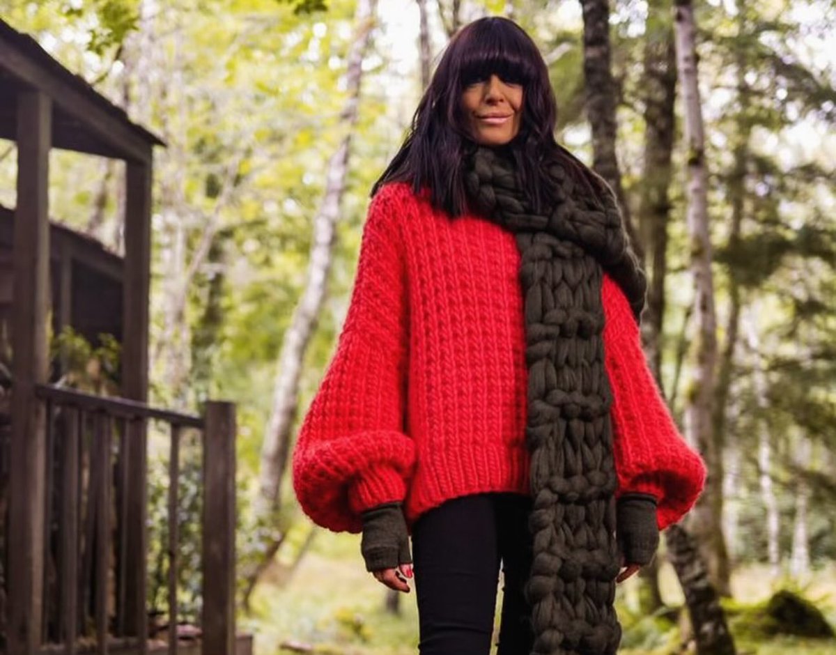 RATINGS: Another outstanding Friday night for #TheTraitors with 4.3 MILLION viewers on BBC One and then 1.1 million for #Uncloaked - the visual podcast which is doing TRIPLE the BBC Two slot average 👏🏼 

and now the final countdown is on…