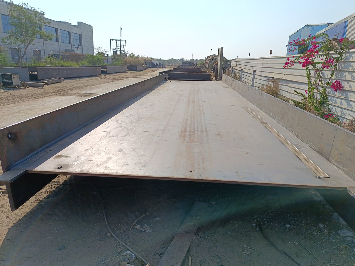 SatecEnvirEngg's tweet photo. Structure Steel Girder Fabrication Work In Progress; Which is 65 mtr Steel Span (M/s JKumar Project)

Website : https://t.co/Vetejixt9Y
Email : enquiry@satec.co.in
Contact us: 091676 79782

#satec #Heavy #structure #supply #fabrication #erection #heavystructures #openwebgirders https://t.co/1r5W0U3Bir