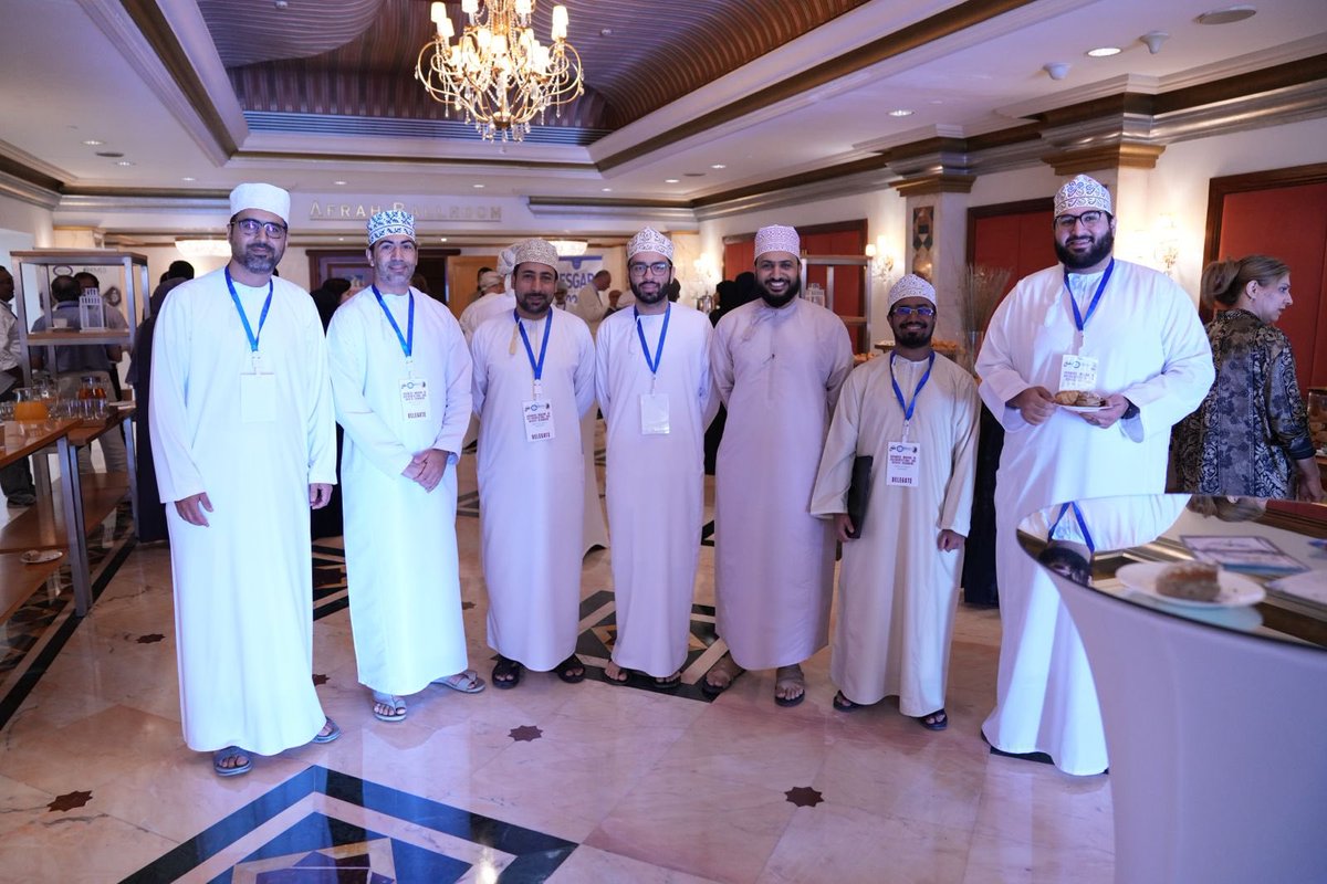 ihamdez's tweet photo. @madreen_alroya @medical_oman @yhsoman @AymanAlhadidi #day2 تكملة عرض ومناقشة مواضيع مختلفة في التصوير المتقدم للاضطرابات الهضمية والكبد ومناقشة بعض الحالات النادرة والمستعصية 
من خبراء واستشاريين من ايطاليا ، النمسا ، فرنسا و هولندا 
#الرابطة_العمانية_للأشعة_و_التصوير_الجزيئي عضو في  #الجمعية_الطبية_العمانية  @medical_oman ، https://t.co/CCJDqP9FXw