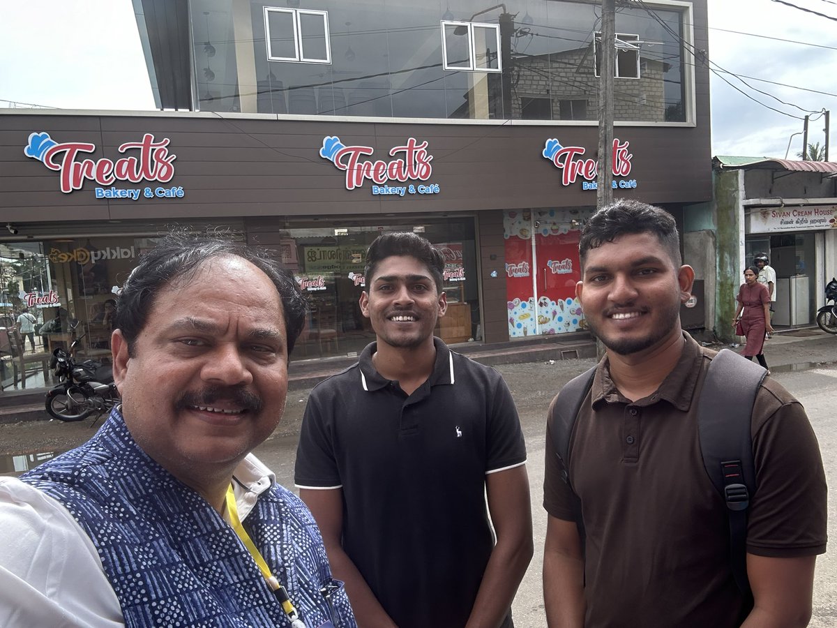 ckknaturals's tweet photo. Bye bye #Jaffna
It’s a memorable 2 day trip to #Yazhpaanam to speak to Tamil entrepreneurs at Jaffna university in an event organised by #Fetna
Actually Tamil as language live in jaffna more happily and virulently.
The people don’t need our sympathies but only empathies #Fiten https://t.co/yMFshNhj3f