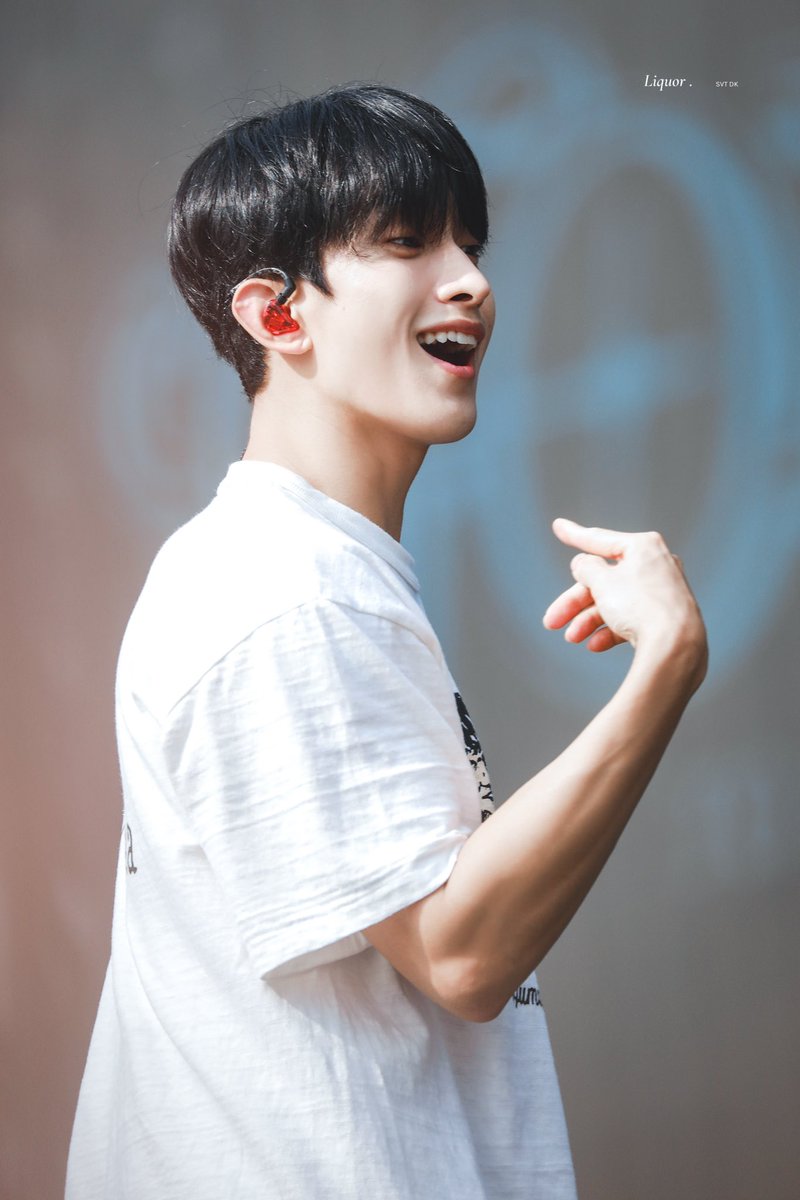 Liquor218's tweet photo. 240120

HD

#도겸 #DK #이석민 #DOKYEOM #세븐틴 #SEVENTEEN https://t.co/mMEVTJMUv2