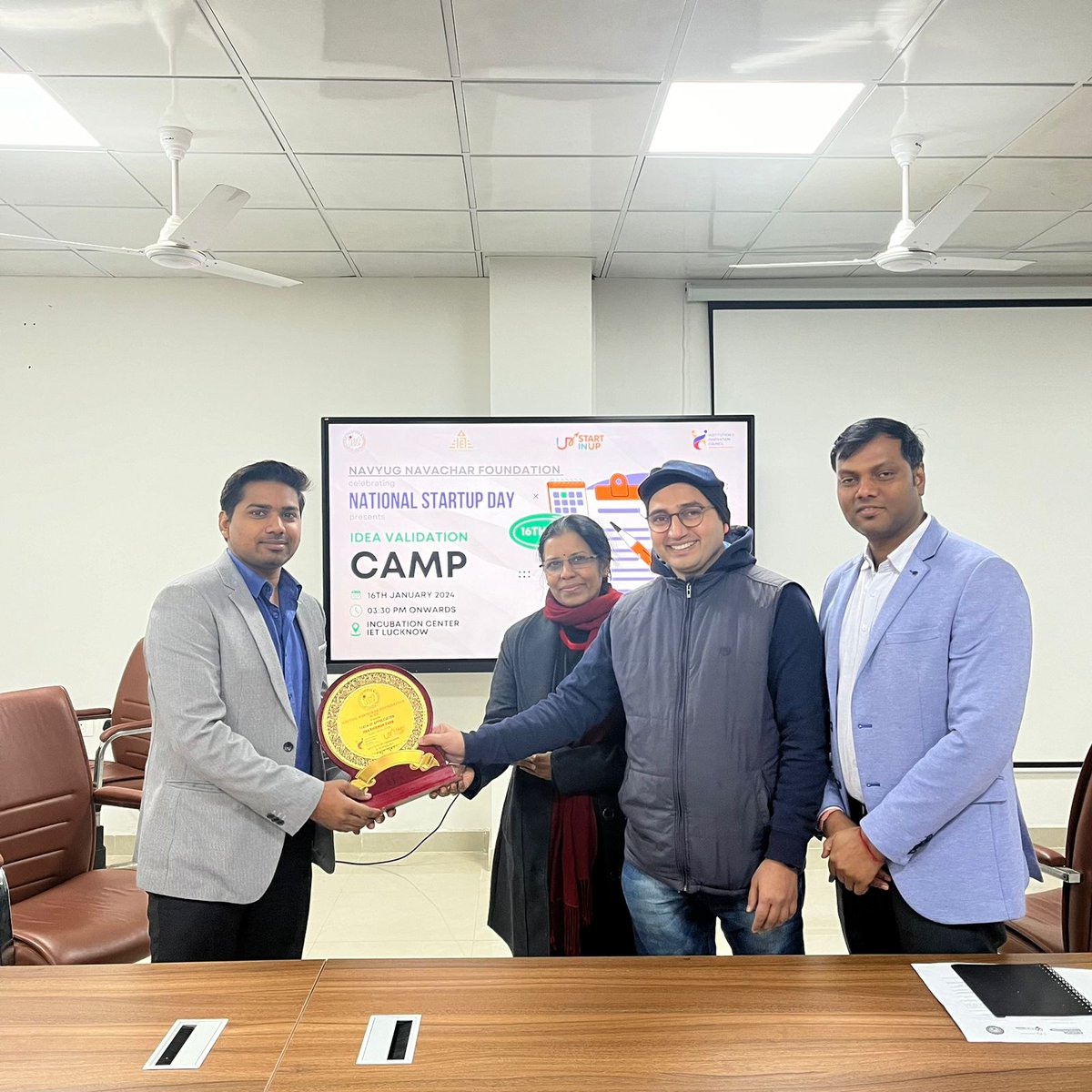 SHIVAMR11727133's tweet image. Thrilled to be part of #NationalStartupDay2024 idea validation camp at @NNFIET  Lko, Validating the incredible ideas of young entrepreneurs was inspiring. Kudos to NNFIET  for fostering innovation. A great leap for the entrepreneurial spirit #Startups #IETLucnow #blendmest #ideas