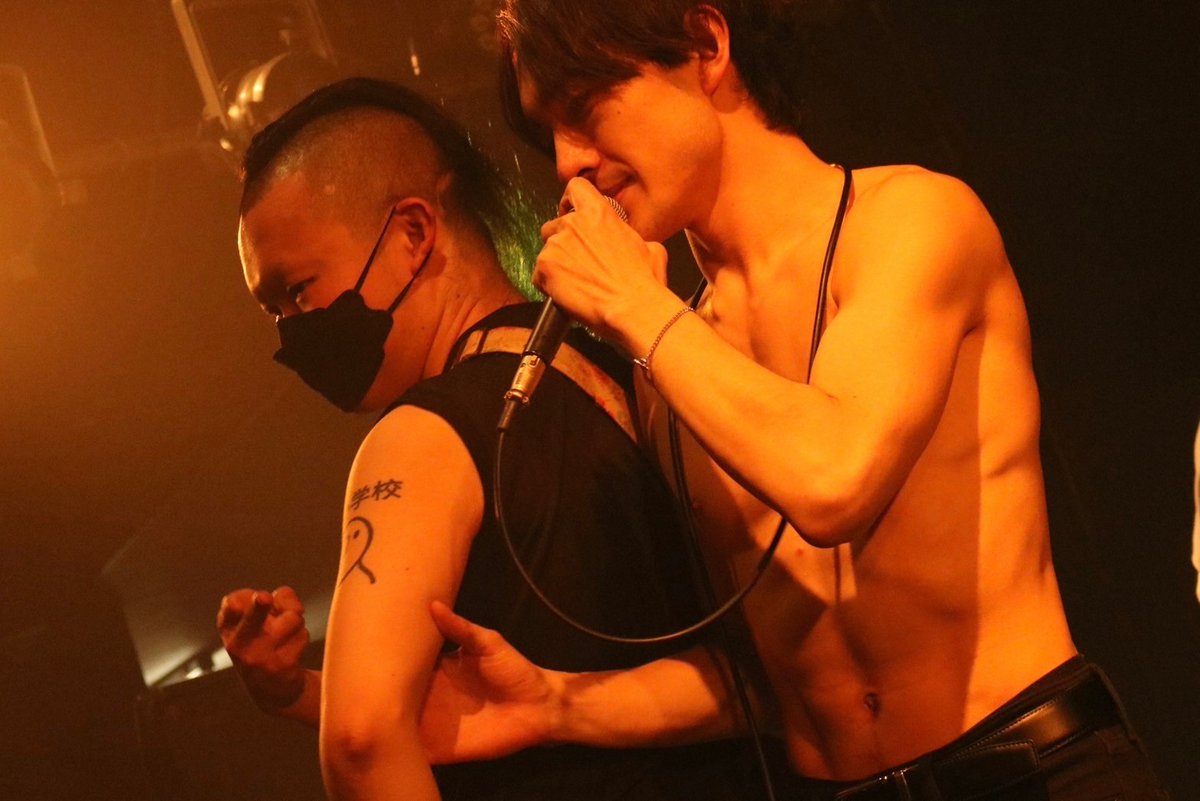 TheNICSong's tweet photo. 2024/1/6
ひさっしぶりにcocoaでLIVEでした。
相変わらず元気に楽しんでます。 https://t.co/aVVs5zPoJr