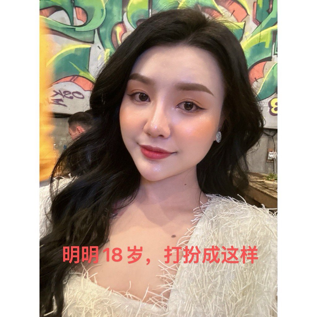 EdisonVN1990's tweet photo. #越南暗黑游 #越南帝王团 #越南女孩裸体 #越南嫖娼 跟越南女孩做爱，想要更漂亮、更年轻的，欢迎加微信18379783；越南暗黑游/帝王团、越南夜生活、胡志明夜生活，接机、入住、娱乐、美食、美景、一条龙服务～全越南最大的暗黑团队 https://t.co/nQ1D7LajZk