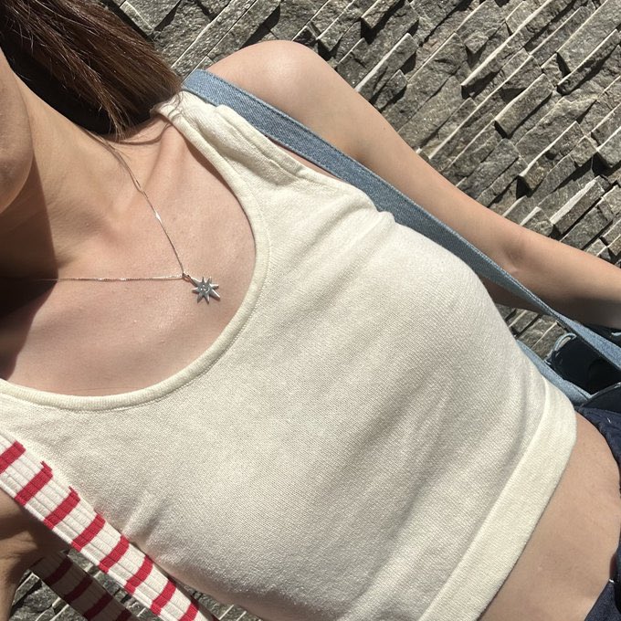 tamjaichunbkk's tweet photo. แนะนำพวก knit top ของ sheknowsofficial ค่ะ ไม่ว่าจะ เสื้อกล้าม baby tee เสื้อเชิ้ตแขนสั้น ของร้านนี้ผ้าดีมากๆ ไปทำงาน-คาเฟ่ หยิบมาใส่บ่อย จนคุ้ม size ครบ XS-XL สีเยอะ https://t.co/RPi0q2kmLv