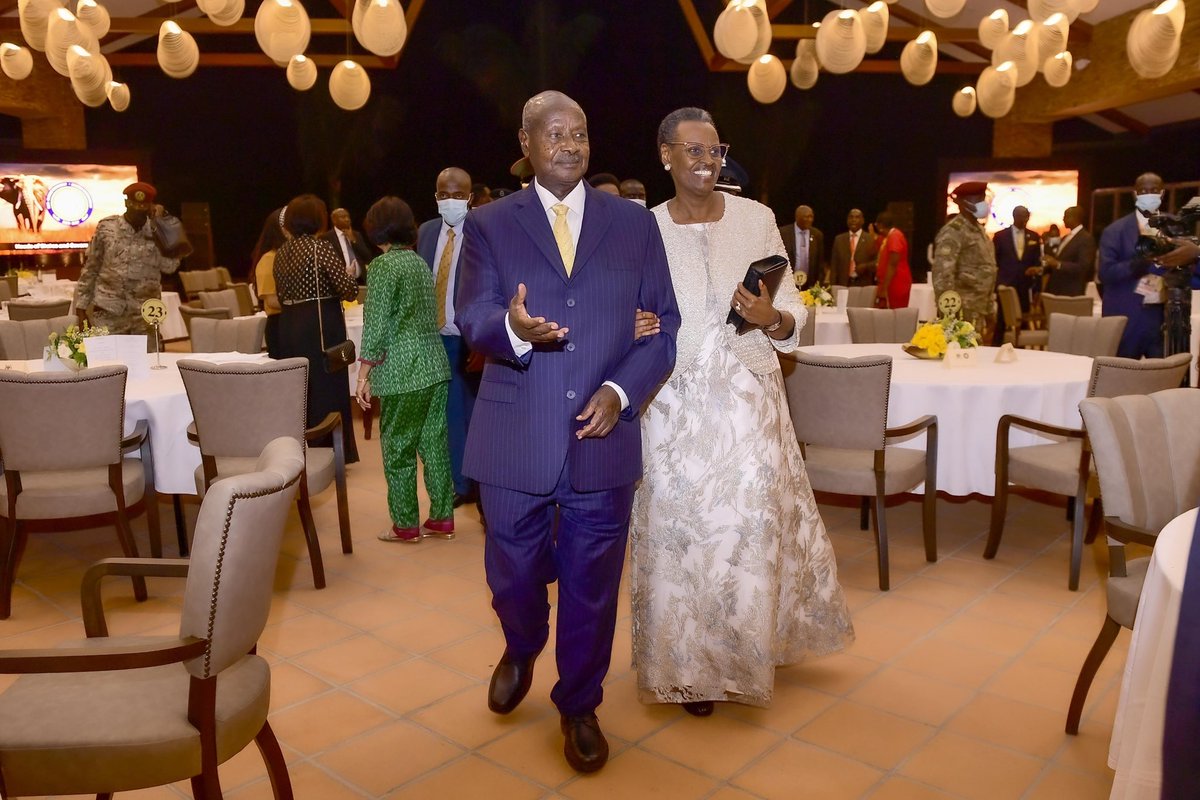 KagutaMuseveni's tweet photo. Last night, Maama Janet and I hosted guests of the Non-Aligned Movement at a state dinner in  Munyonyo. https://t.co/vbs0O7gWuL
