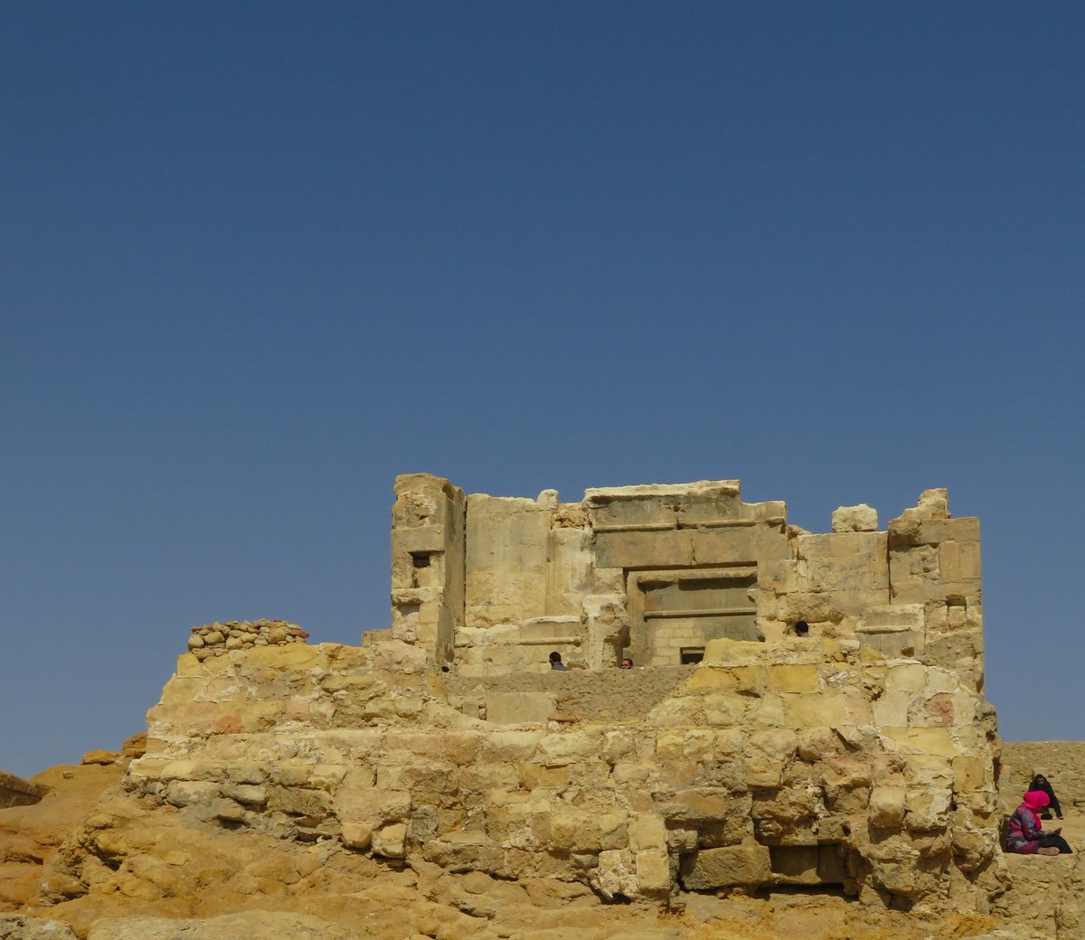 EgyptSusan's tweet photo. Siwa Oasis moments.

#Egypt #Siwa #Siwaoasis #TempleoftheOracle #naturalspring  #Westerndesert #sunsets #oasis https://t.co/VKUBPDiEVm