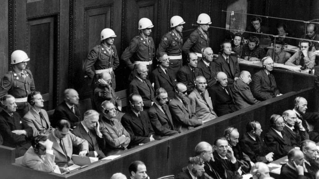 Montag
📍Freiberg Obermarkt 17:00
📍Zittau Marktplatz 18:00
📍Görlitz Marienplatz 18:30
📍Meißen Marktplatz 19:00

Kommt zahlreich, unterstützt das Hinterland, seid laut und zeigt den Faschos, dass sie es nicht nochmal schaffen werden

Der einzige Weg mit Faschos zu sprechen👇