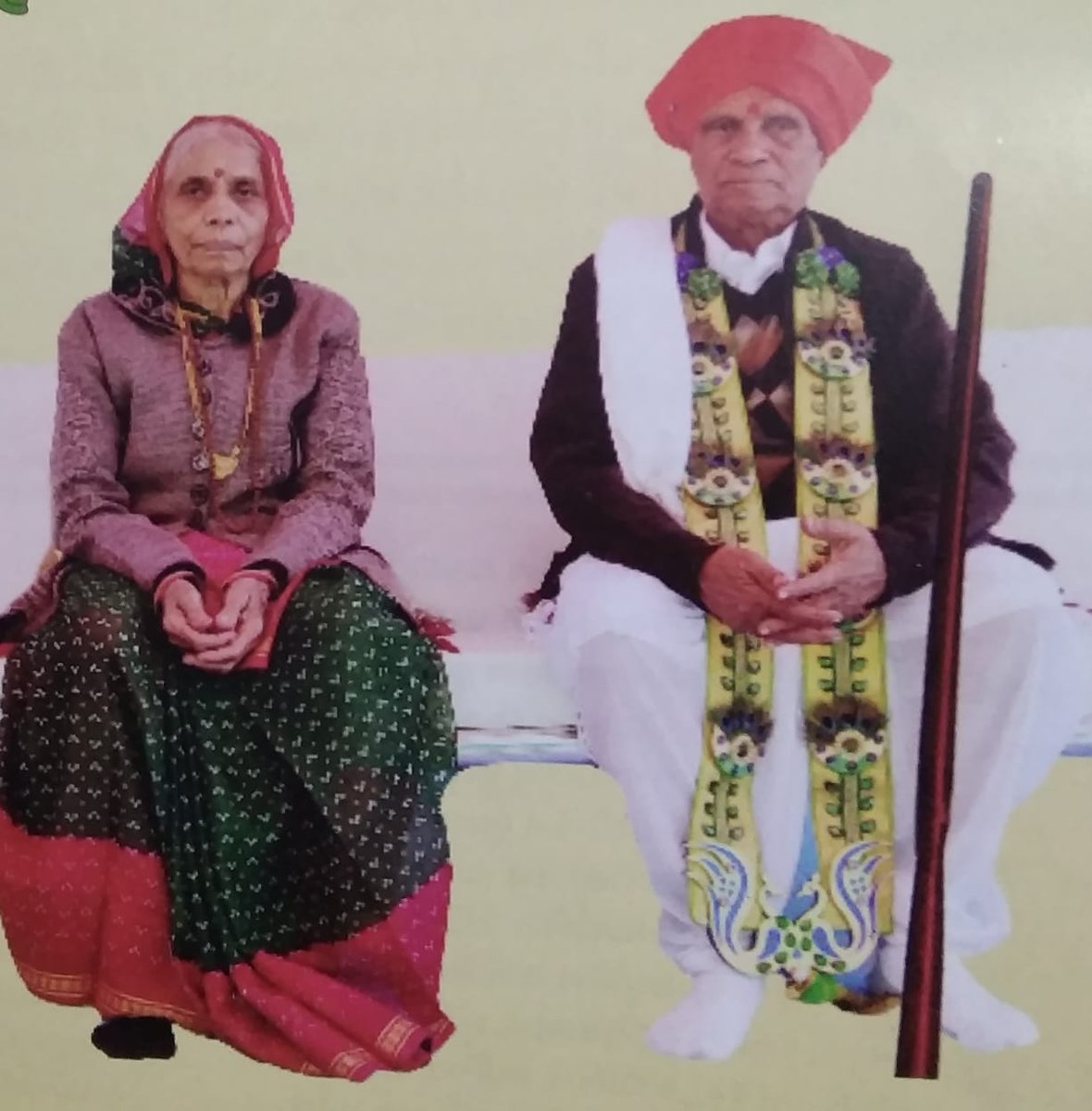 chitralekhamag's tweet image. માનવ સેવામાં સમર્પિત એવા આછવણીના સ્વામી ઊર્જાનંદજીને, મળો...chitralekha.com/0trf #Navsari #SwamiUrjaNandji #MahadevTemple #Achhavani #Society #teacher #Chitralekha