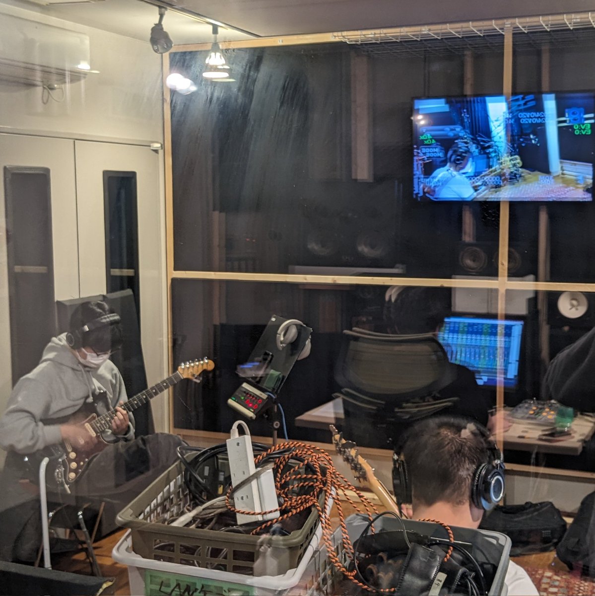 TRIPLE_FIRE's tweet photo. 豪徳寺ニオケルトリプルファイヤー
（2024/1/20 MANNISH RECORDING STUDIO）
#トリプルファイヤー #TripleFire https://t.co/015RQa1okx