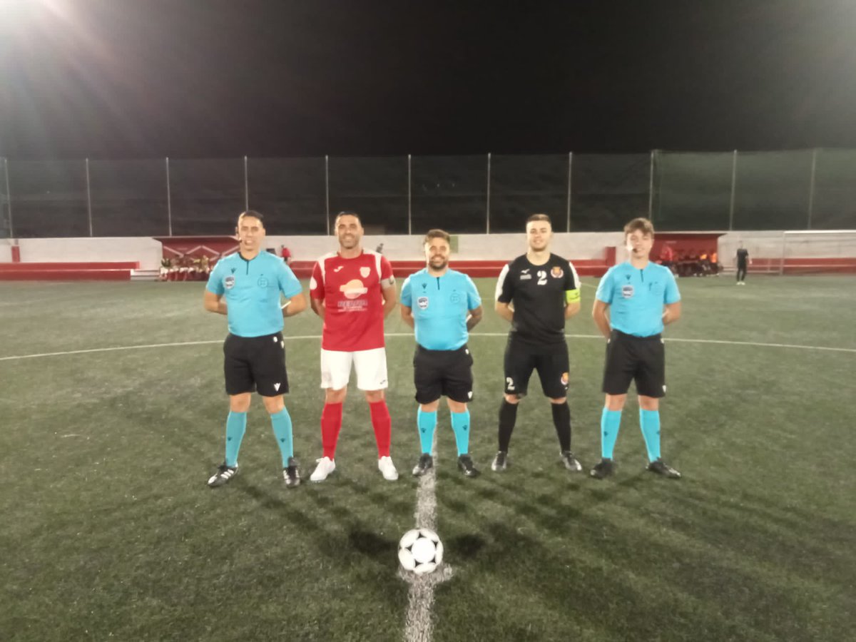 UDLasZocas's tweet photo. Resultados regional Preferente:
Final en el Juanito Marrero, #UDLasZocas 2-4 #JuvLaguna.
Muy mal partido, sobretodo la primera parte, donde cometimos demasiados errores.
Próximo partido visitamos #UDGuargacho.
#Futbol #Equipo #Preferente #LasZocasJuventud #Seguimos💪💪 https://t.co/twMZuDYV1U