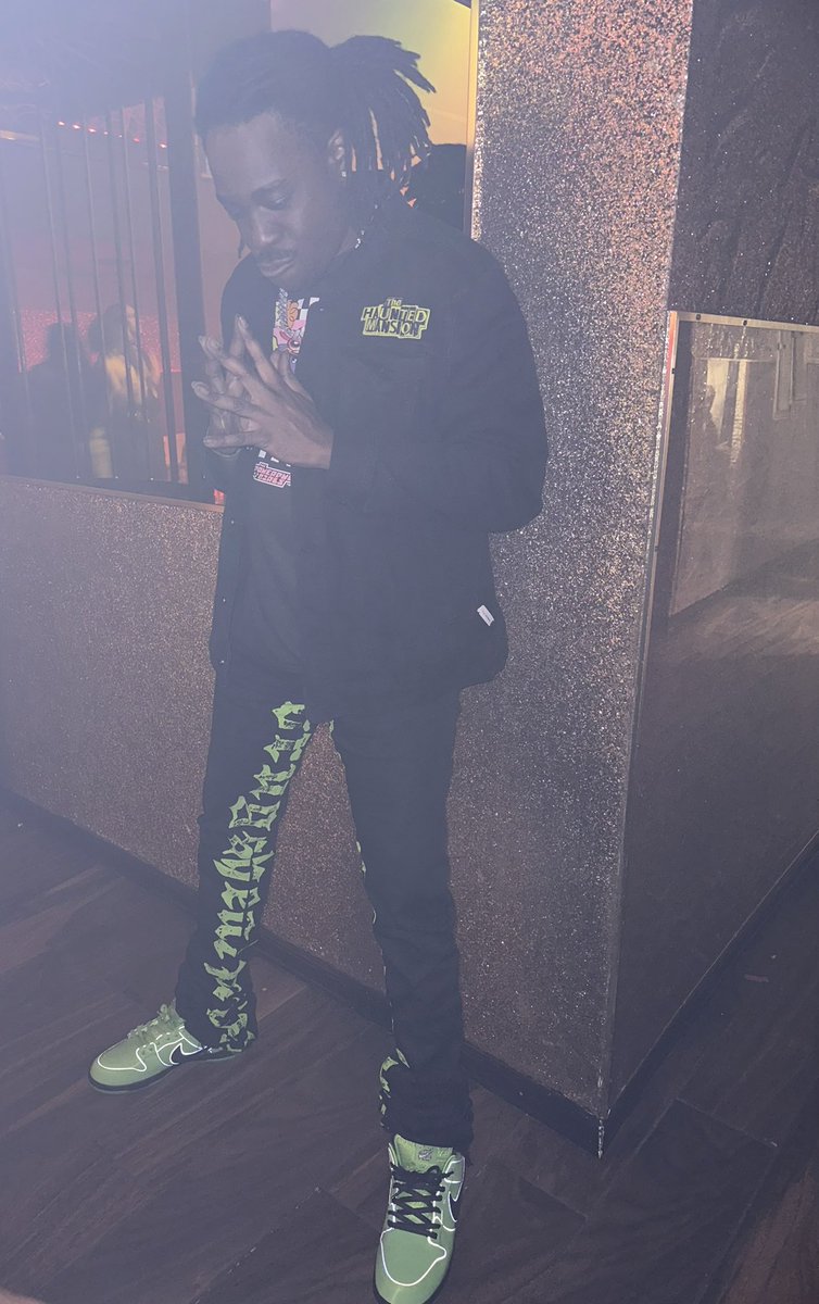 LUPASAN2's tweet photo. The first 20 days of the New Year hits different every year. This Year definitely starting out rough but I gotta keep pushing. Got people depending on me.
Next Chapter: The Desolation of LUPASAN.
#Since89 https://t.co/EtBnNAi2LA