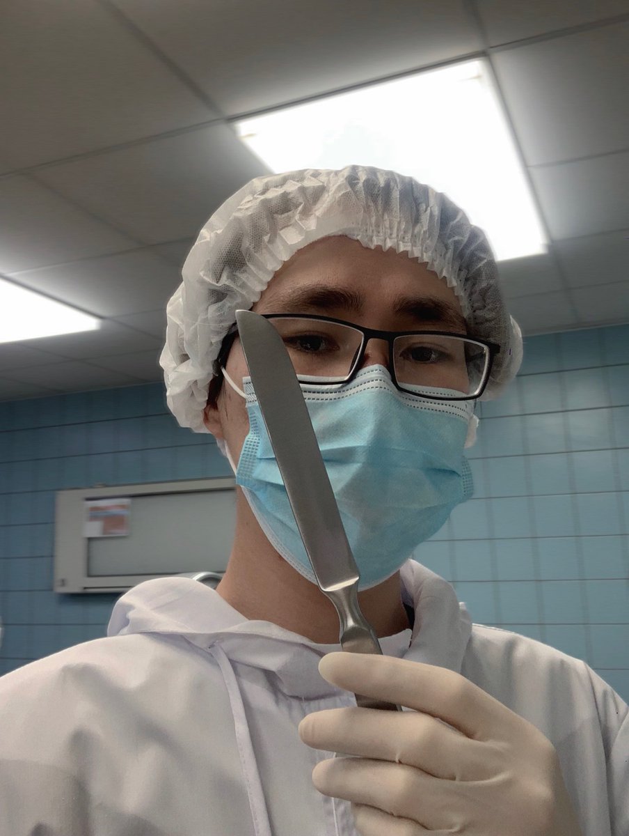 milleniumgray's tweet image. Давно вынашивал идею с патологоанатомическим тредом (и вроде как почему бы и нет). Еще и профпраздник отгремел вчера. И день выходной. Короче, сам Бог велел. 

A THREAD 🧵