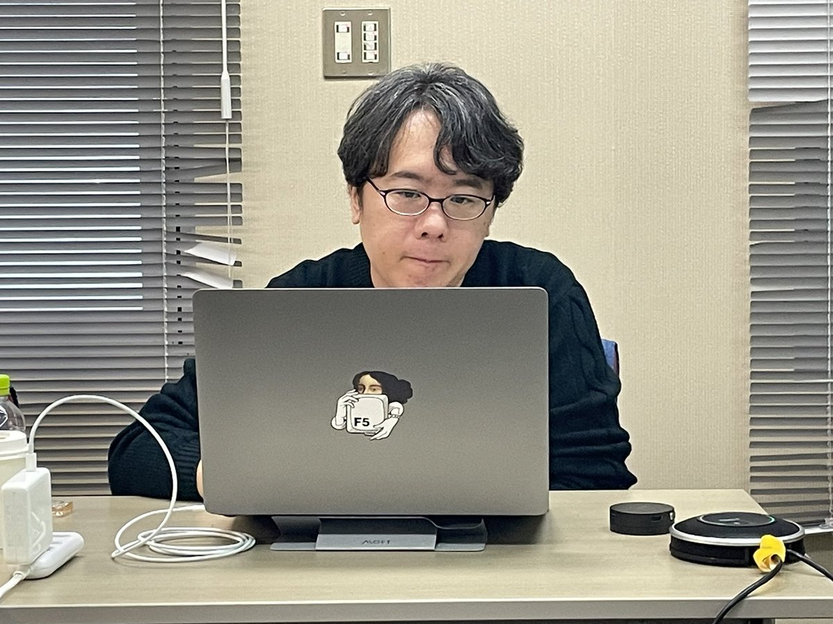 hirosk's tweet image. 今日のenPiT-Proは中津留さん、新井さんによる阪大連携CTFです。「ノーヒントで3.binを解析してみてください。」とかやっています。#enpit #prosec #seckun