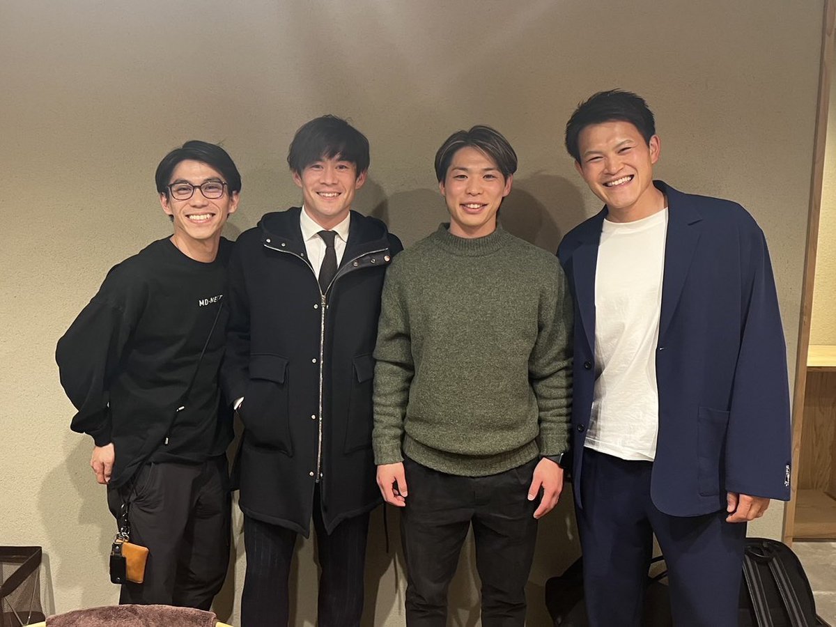 reisato13's tweet photo. #bellmare_F✖️ #ヤオマサ
とても楽しく学びのある時間でした🙌
ありがとうございました😊
引き続きよろしくお願いします!!
食事をしたのは割烹料理屋"ながや"🇯🇵
早川駅のすぐ近く!
出てくる料理全部が美味しすぎました😋
#MDNEXT #ながや #割烹料理 #早川 #小田原 #地元 #魔法のランプ https://t.co/Nw26XOOoVd
