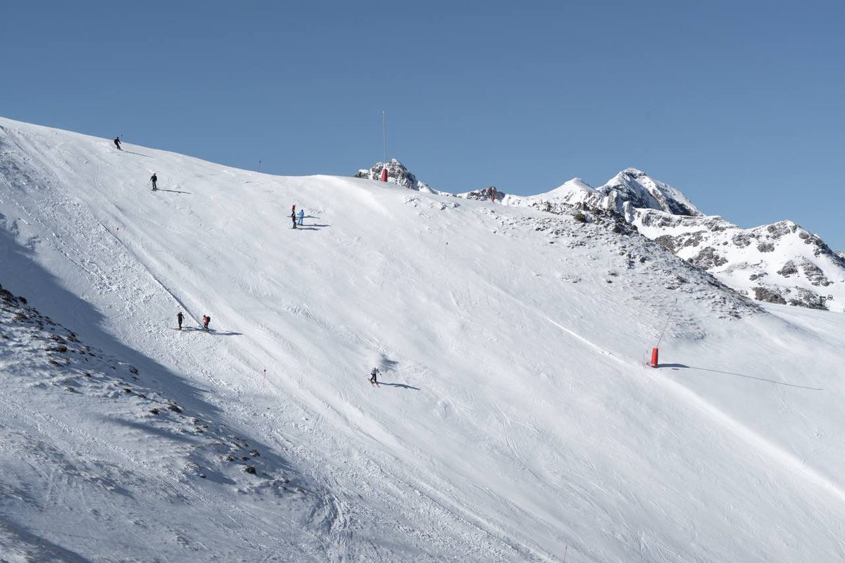 AramonFormigal's tweet photo. 20.1 ⛷️

Tres Hombres - Formigal-Panticosa 📍 https://t.co/Vuv3SksjsU