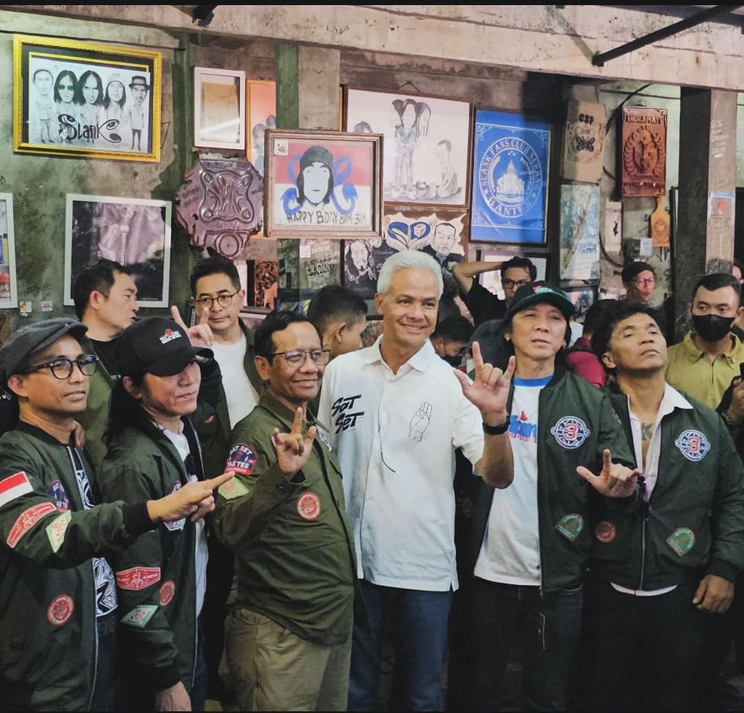 METAL tetap METAL 🤟🤟🤟

Konsisten Anti akan Korupsi
Bersama #GanjarMahfud2024 

<a href="/slankdotcom/">Slank Band</a>