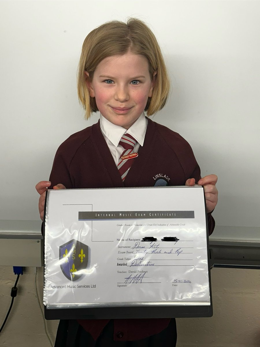 Many congratulations to Georgia for gaining a distinction for her first drum exam after only 8 weeks of lessons! Definitely a talent to watch out for. <a href="/mjpGibbs/">Mark Gibbs</a> <a href="/PMStock11/">Phil Stock</a> <a href="/LLinsladet/">LinsladeT&L</a> <a href="/linsladeschool/">Linslade School</a> <a href="/Cedars_Upper/">Cedars Upper School</a> <a href="/ChilternLT/">Chiltern Learning Trust - Bedfordshire</a>