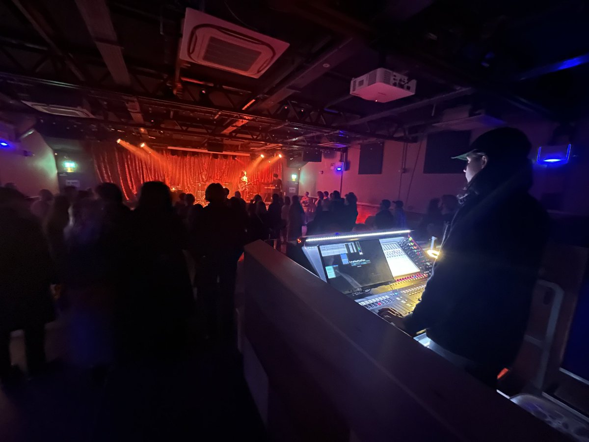 VENTRELLES tweet media