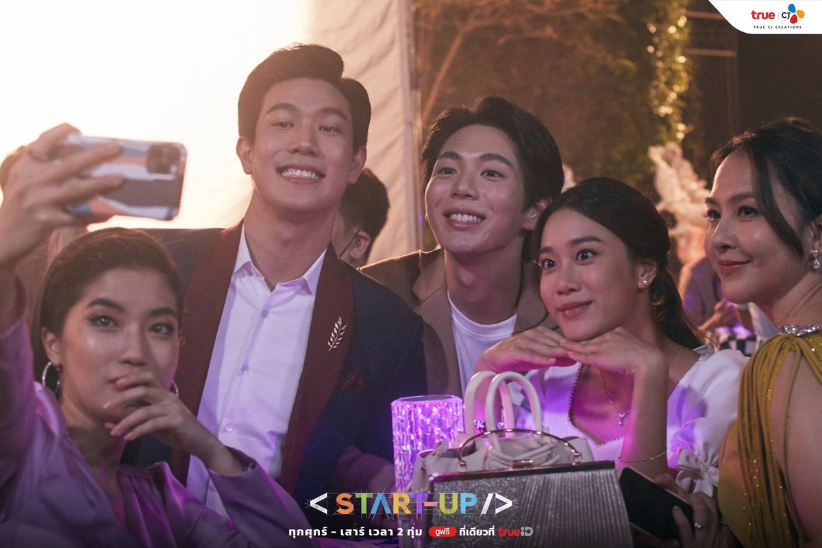 IamO20622's tweet photo. เคมีเคใจ เด็กดีกับเด้กดื้อ EP3 อย่างได้ คืนนี้มาหวาน เอ้ย มาดูกันต่อ😆
.
อัพเกรท คือดีมากๆ
#StartUpTHEP3 #StartUpTH
#grtsp #uppoompat https://t.co/uuTGRQWJYV