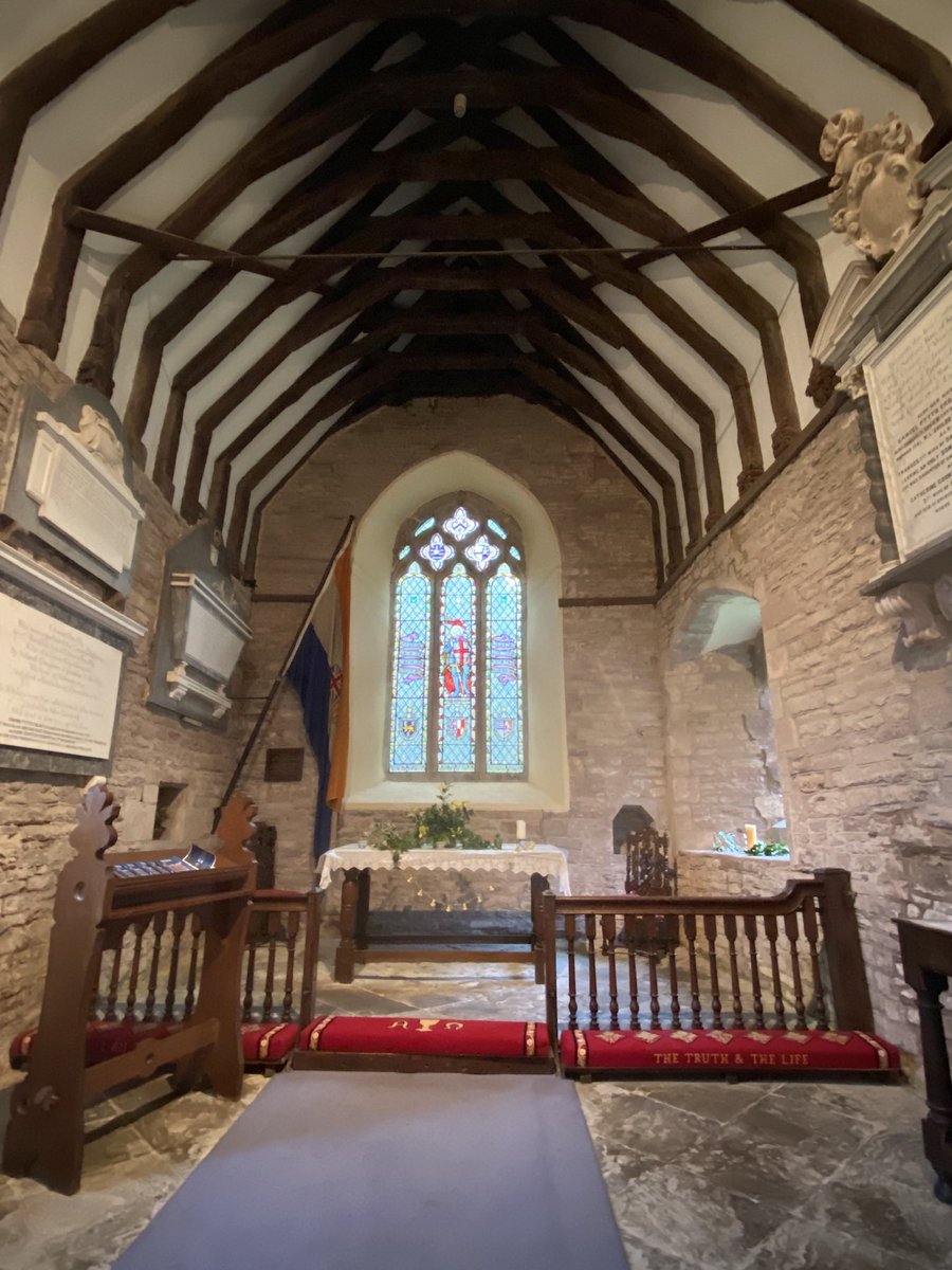 Let us know if you’re out visiting any churches this weekend? The lovely St Mary’s Kyre is a good starting point with its Norman features and medieval wall paintings! 🙌🏻 #worcestershire <a href="/CofEWorcester/">Diocese of Worcester</a>