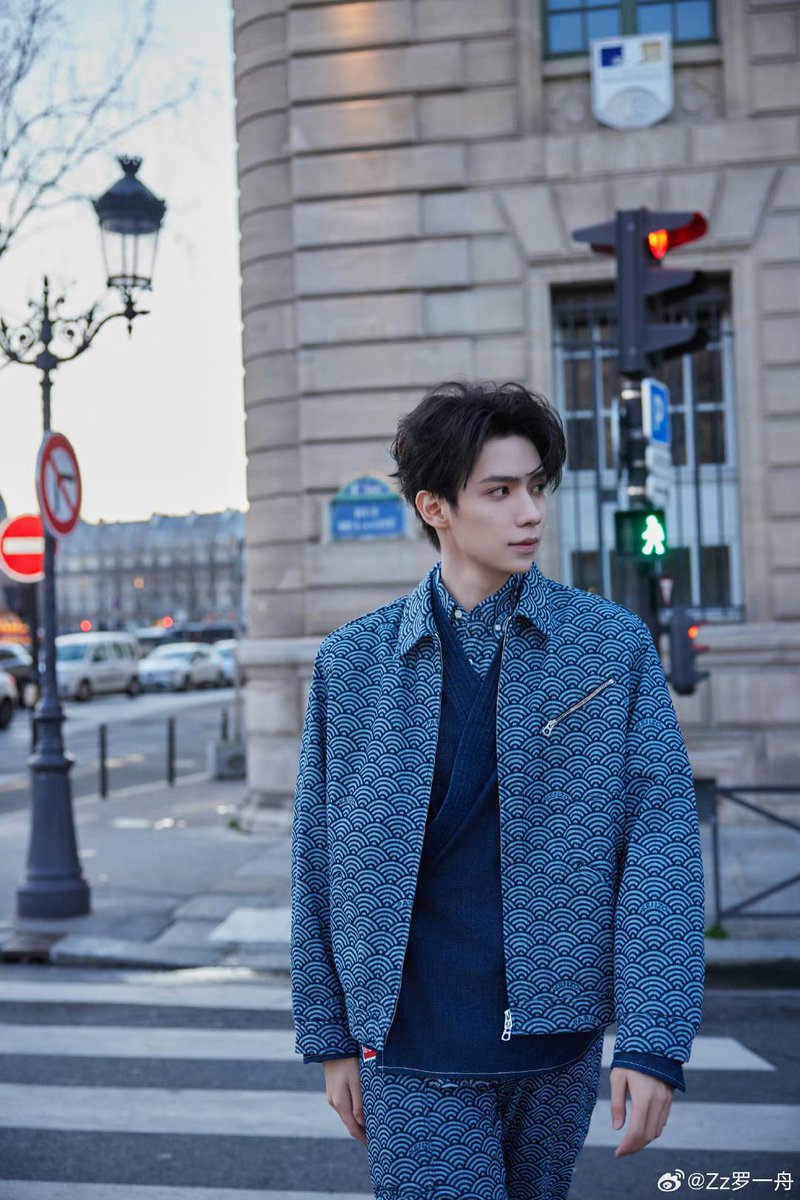 Pxxxxxxxxxxla's tweet photo. รูปที่เก็บไว้ลงเองไวบส์ดีทุกรูป ชอบ💚

LuoYizhou at Paris Fashion Week
#LuoYizhouxKenzo 
#KENZOFW24
#KENZOFW24xLuoYizhou
#KENZONIGO 
#LuoYizhouPFW24
#LuoYizhou #หลัวอีโจว https://t.co/0nuhWnFKx2