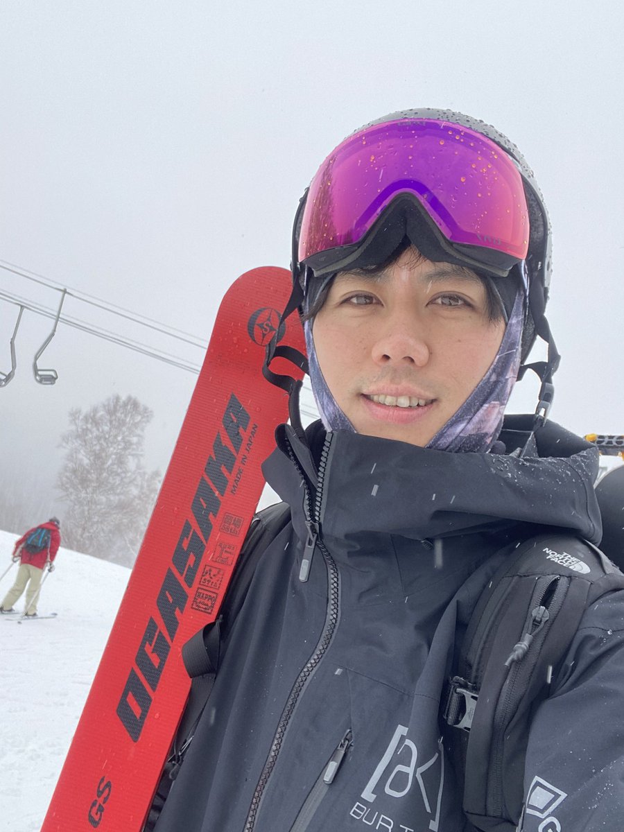 bakky_k's tweet photo. 今日はロング板の基礎練！むずかしい。 https://t.co/RFVqP47006
