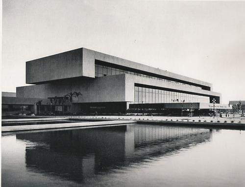 areasvellas's tweet photo. PICC or Philippines International Convention Center  
in Pasay, Metro Manila, Philippines 1974-1976
by Leandro #Locsin 1928-1994
#architecture #arquitectura 
https://t.co/vH24G1unOf 
https://t.co/rr0tqj75HP https://t.co/ct6ZxD9daW