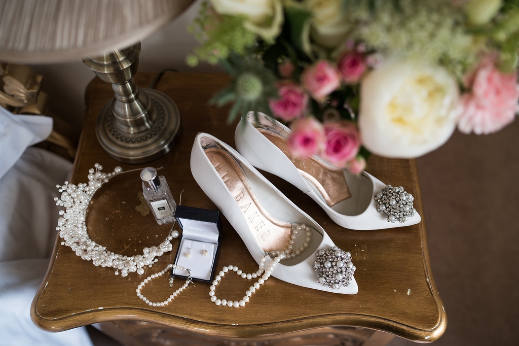 ClaireTPhoto's tweet photo. Pretty details 

#edinburghweddingphotographer #westlothianweddingphotographer #weddingdetails https://t.co/g2aFQhSwbj