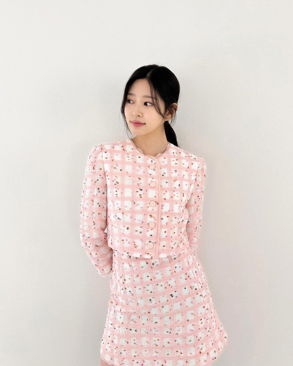 모래 tweet media