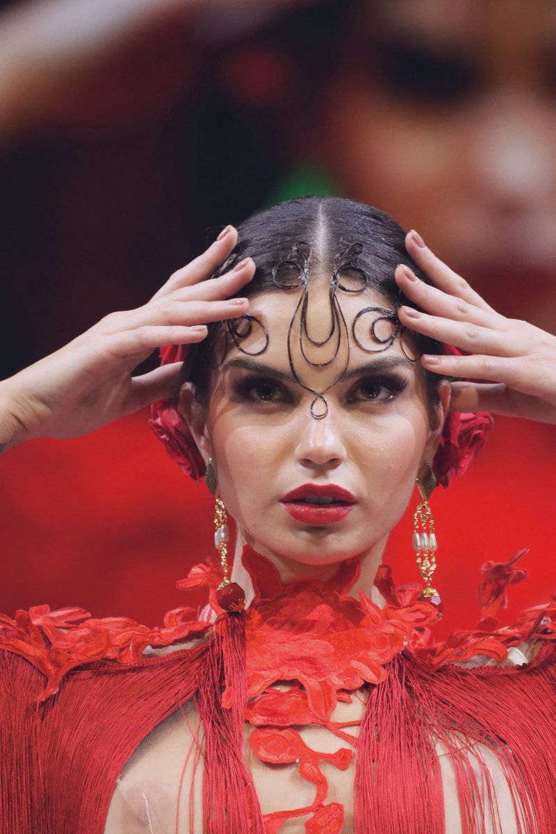 Todo <a href="/simofsevilla/">Simof</a> ya en nuestra cuenta de <a href="/instagram/">Instagram</a>, síguenos para no perder detalle de la #modaflamenca para 2024. instagram.com/mdmqsflamenca?…