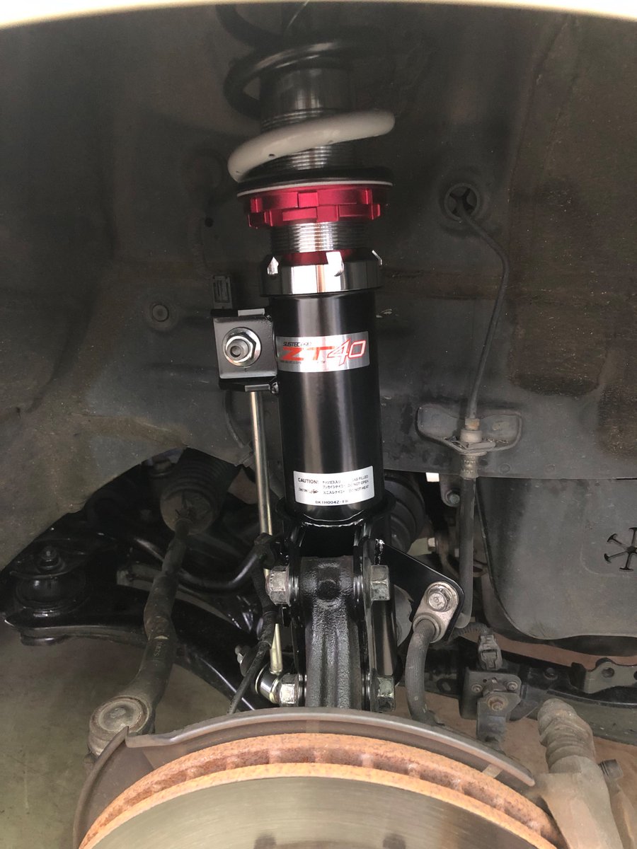 AutolifeYou's tweet photo. ステップワゴンに車高調セットアップ。

#HONDA
#STEPWAGON
#ホンダ
#ステップワゴン
#tanabe
#タナベ
#SUSTECPROZT40
#サステックプロ
#サスペンション交換
#車高調
#ローダウン https://t.co/uubS9QPfxx