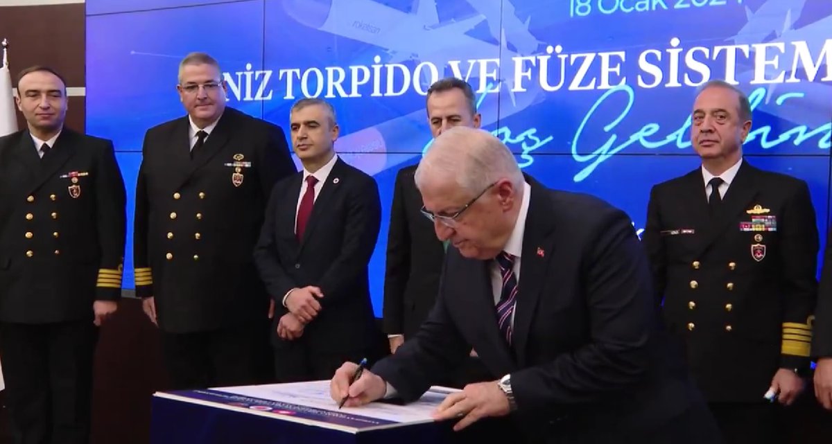 turanersin67's tweet image. - "Deniz Torpido ve Füze Sistemleri İmza Töreni" ile ağır torpido #AKYA, seyir füzesi #ATMACA ve hava savunma füzemiz #SAPAN silah sistemlerinin seri üretimine geçildi.

#Kaymakam #İnfaz #Azerbaycan #Garson #Netanyahu #BeşiktaşınMaçıVar #Buhârî #motorin #Imam #AlperGezeravcı