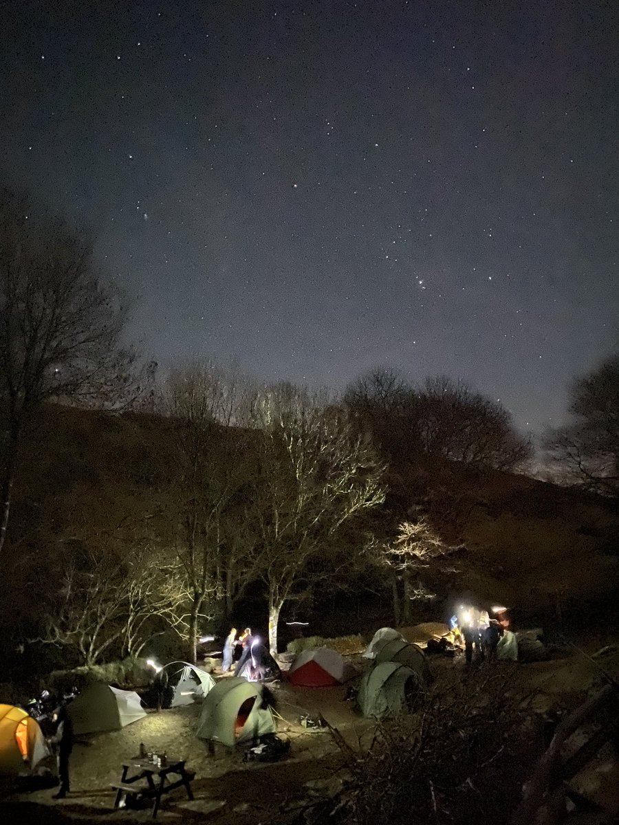 A very chilly <a href="/ExmoorNP/">Exmoor National Park</a> awaited <a href="/QEHSchool/">QEH Bristol</a> <a href="/BritishArmy/">British Army 🇬🇧</a> Ten Tors training groups on Friday night - good luck to all over the weekend !