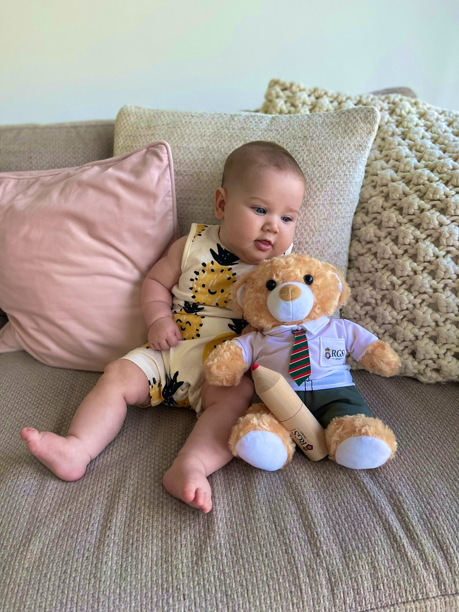 Mr_P_Teaching's tweet photo. A fantastic Open Morning at @rgsguildforddxb.
It was great to share our wonderful school with the wider community. Very proud to be part of the team at RGSGD!
Francesca loves her first Ted too. 🤣🧸
@rgsguildforddxb | @CognitaSchools
#thebestatgettingbetter #CognitaWay https://t.co/Wx8PPDoRly