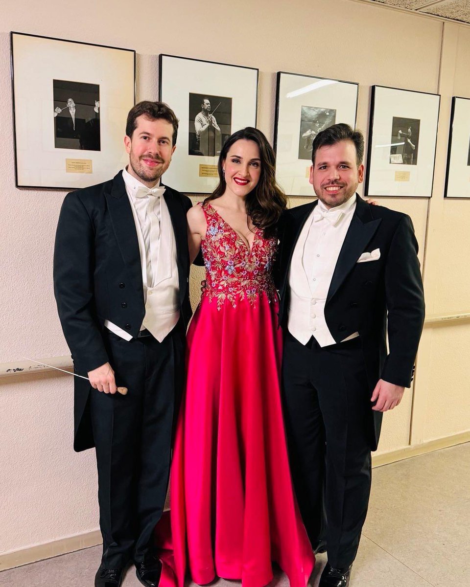 After our concert last night! Thank you all in Madrid who came to #auditorionacionalmadrid yesterday and for your warm welcome! What a Concert 🔥💪🏼

#opera #zarzuela #conciertomadrid #madrid #operasingerlife #operasinger #fundacionexcelentia